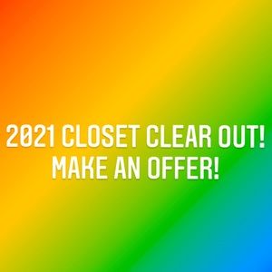 2021 Closet Clear Out!